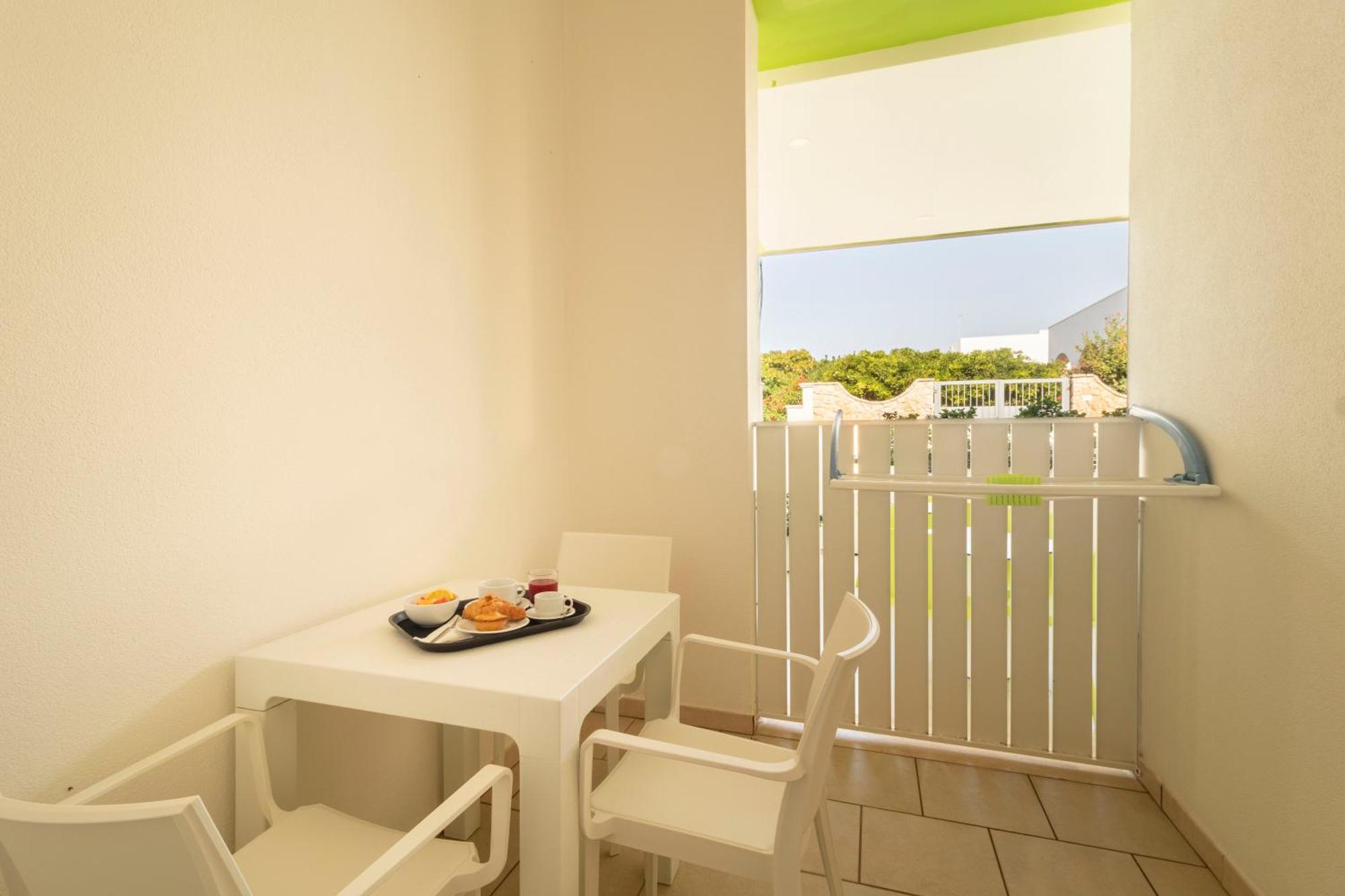 Marini Hotel B&B ลิโด มารีนี ภายนอก รูปภาพ